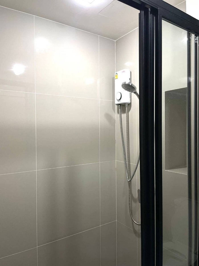 picture The Base Phetchaburi-Thonglor | 1 Bedroom 1 Bathroom | Shuttle to MRT Phetchaburi & BTS Asoke Every Hour | 17,500 THB/Month - 3/7