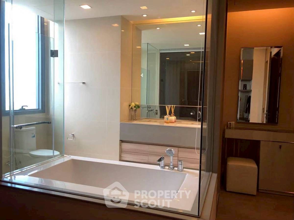 รูป คอนโด 2-ห้องนอน ที่ ดิ เอส อโศก ใกล้ MRT สุขุมวิท (ID 2300333) - รูปที่ 8/10