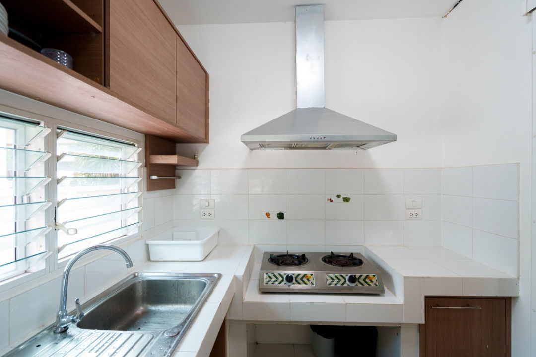picture For rent: Detached house in Siwalee Meechok Village, fully furnished with appliances, 24-hour security system- RW006895 - 11/21