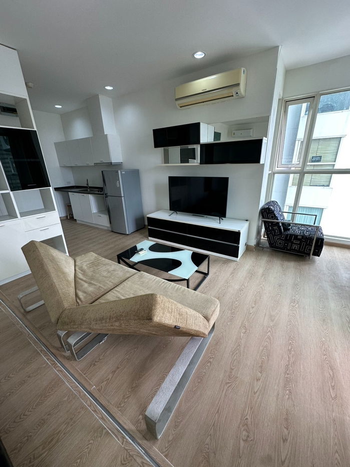 picture The Light House Condominium, Near Icon Siam, One Bedroom, Fully furnished 18,000 Bt/mth - 5/12