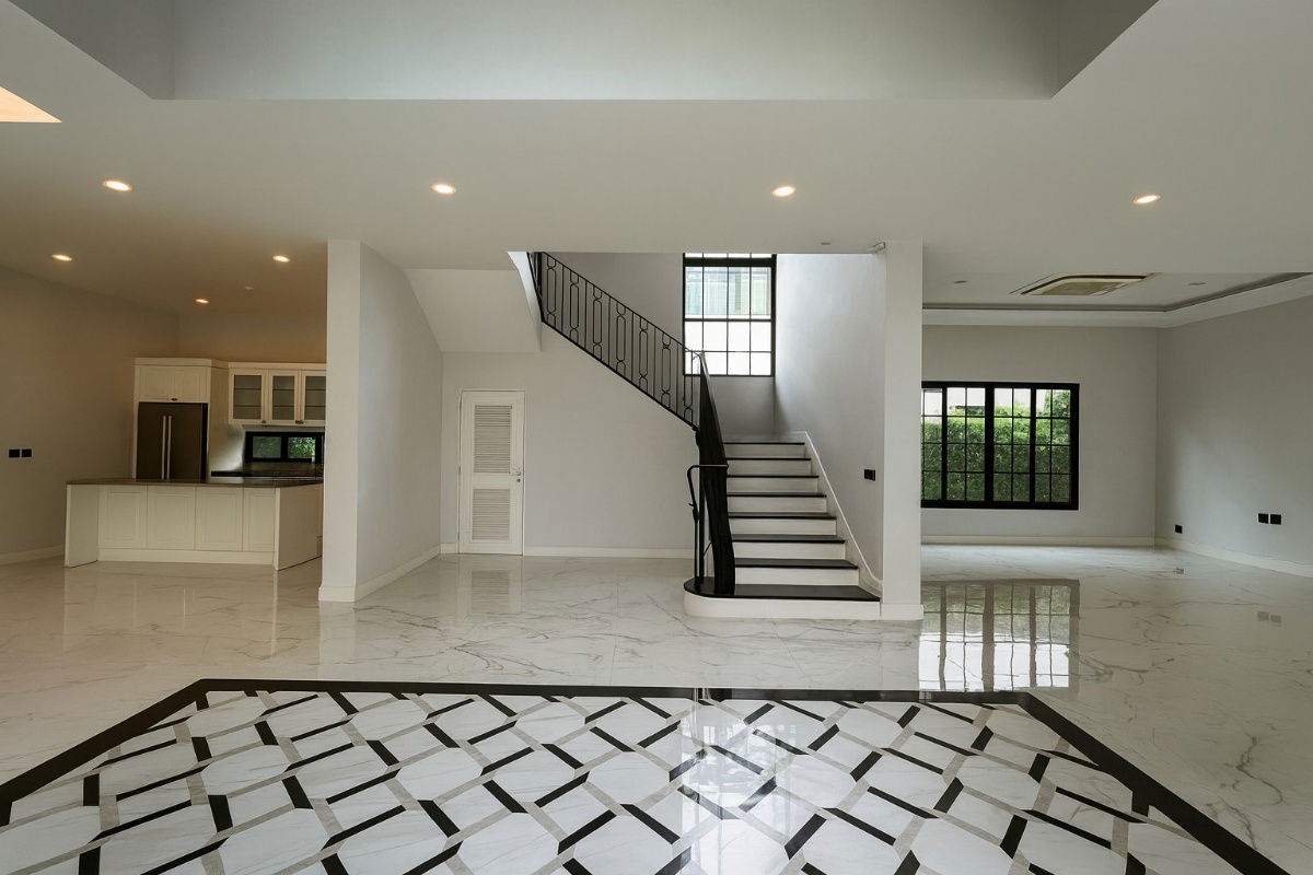 picture  Baan Sansiri Pattanakarn Luxury 2-Storey Residence| 5 Bedrooms | Prime Pattanakarn Location - 11/17