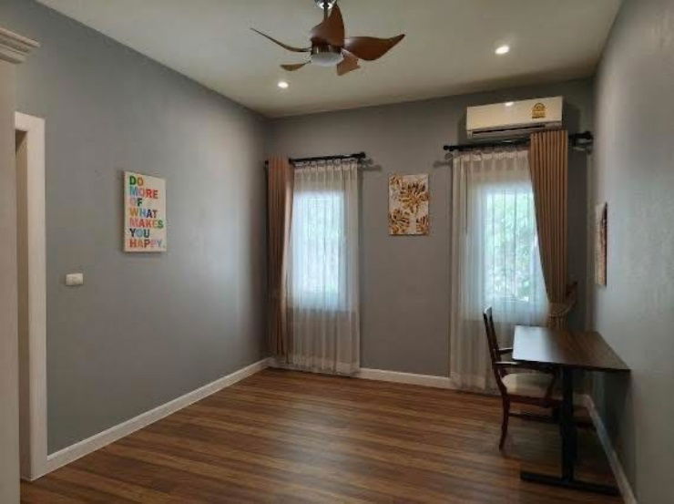 picture Silk Road Place 3 Bed For Rent - 19/20