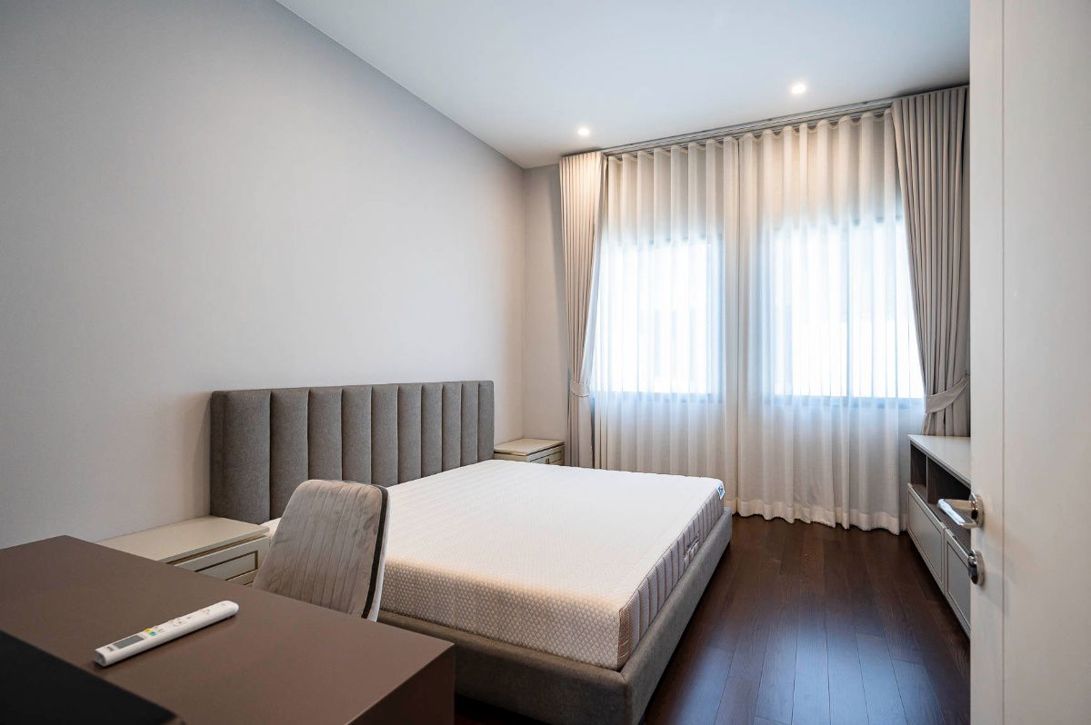 picture Single house for rent 📍 Narasiri Krungthep Kreetha 📍 5 bedrooms, 6 bathrooms, fully furnished and equipped with appliances - 54/57