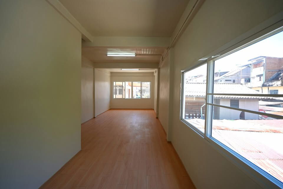 picture Sale Shophouse 4 stories, Renovated already, Minimal style,  near BTS Wongwianyai - 10/16