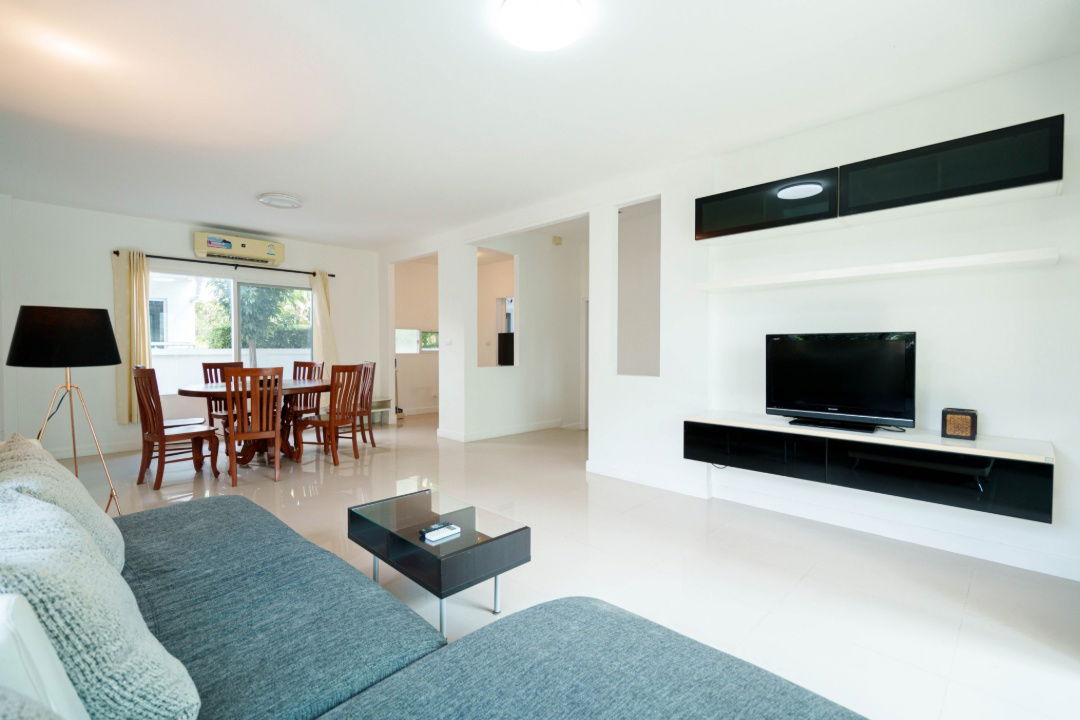 picture For rent: Detached house in Siwalee Meechok Village, fully furnished with appliances, 24-hour security system- RW006895 - 17/21