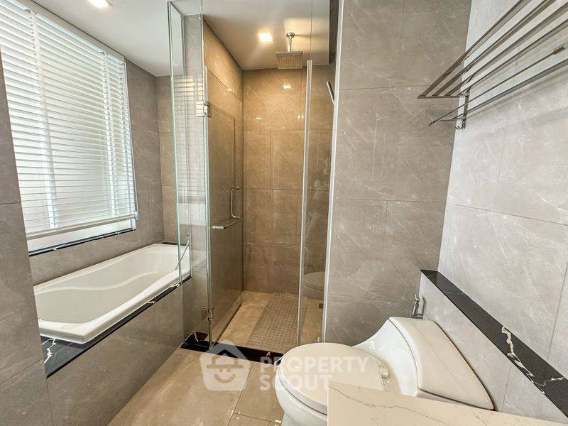 picture 3-BR Condo at One 9 Five Asoke - Rama 9 near MRT Phra Ram 9 (ID 2300849) - 15/17