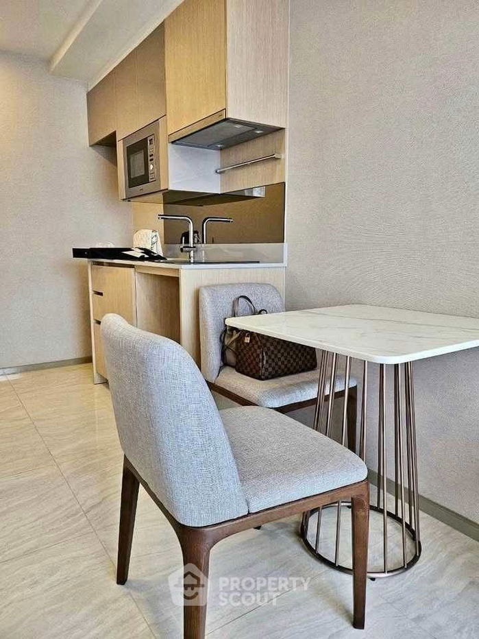 picture 1-BR Condo at Walden Asoke near MRT Sukhumvit (ID 2301433) - 6/11
