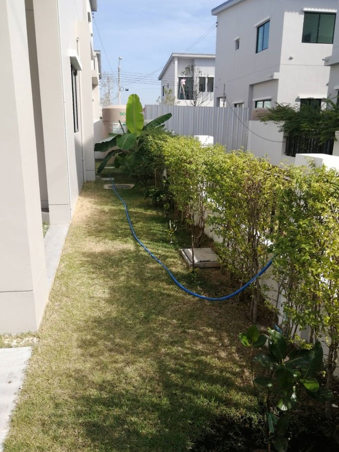 รูป T 1435 ให้เช่า ทาวน์เฮ้าส์ 2 ชั้น ม.ชวนชื่นทาวน์วิลเลจ บางนาตราด กม.29 บ้านสวย มีเฟอร์นิเจอร์ พร้อมอยู่ 12,000 บาท - รูปที่ 4/14