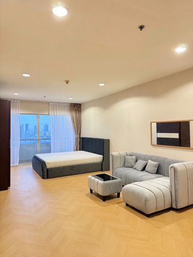 ใกล้ประตูน้ำ The Platinum Condominium (เดอะ แพลทตินัม คอนโดมิเนียม) - Line @966veldg