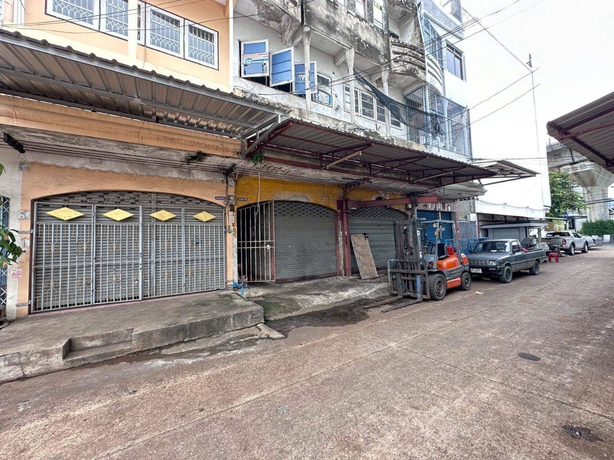 picture Sale Shophouse at Phetkasem near MRT Tha-Pra - 1/15