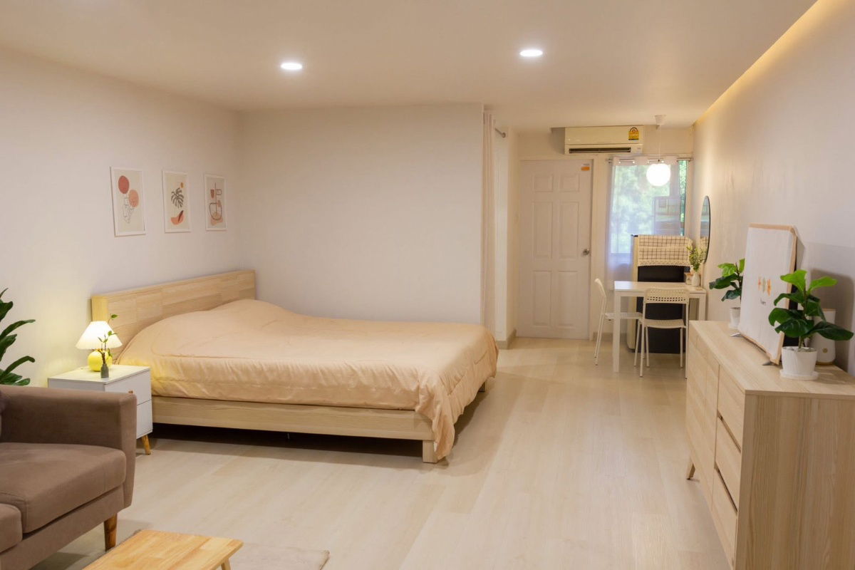 picture Srithana condo 2 for rent near CMU , SuanDok Tel. 082-3899314 (Boo) - 3/10