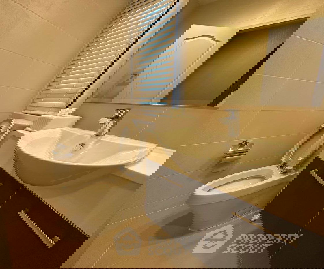 รูป บ้าน 5-ห้องนอน ใน รามอินทรา (ID 1311423) - รูปที่ 28/32