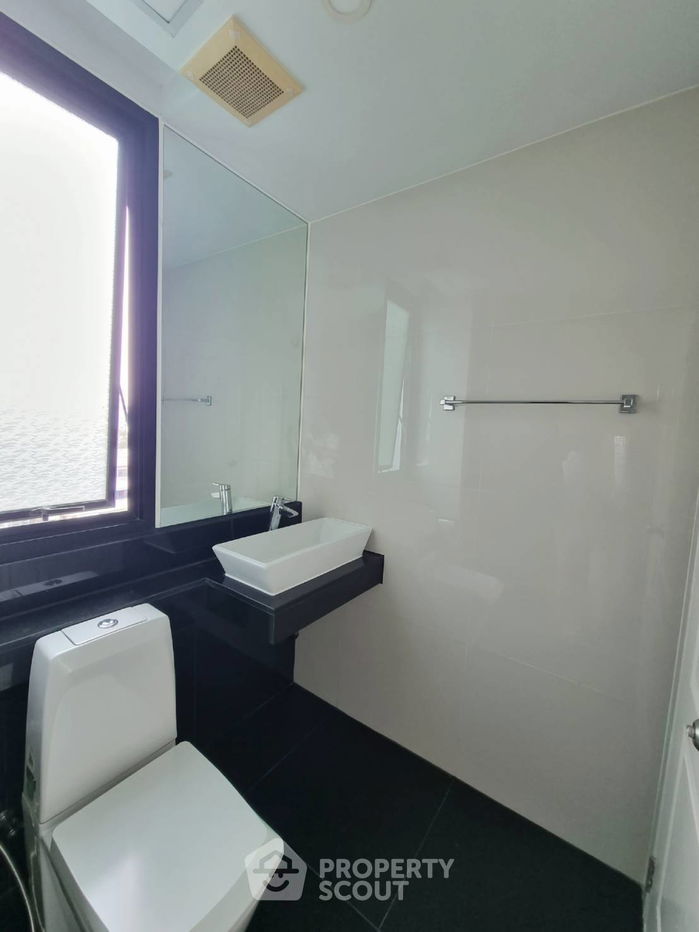 picture 1-BR Condo at Bangkok Horizon Narathiwat near BTS Chong Nonsi (ID 1470405) - 14/16