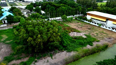 ที่ดิน นวนคร : ขายที่ดินจัดสรร มบ. บ้านสวนตะวันธรรม (ติดวัดพระธรรมกาย) ตำบลคลองสอง คลองหลวง ปทุมธานี