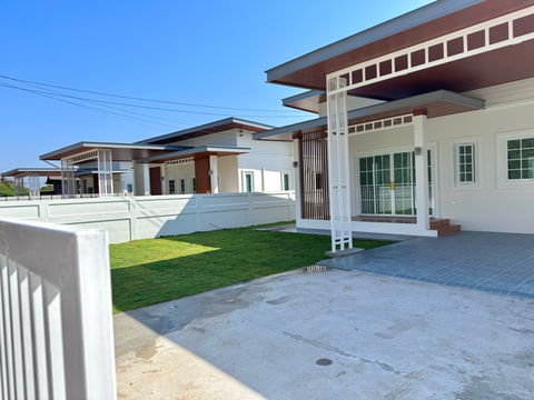 บ้านใหม่ ทำเลเงียบสงบ เหมาะสำหรับคนชอบพักผ่อน 