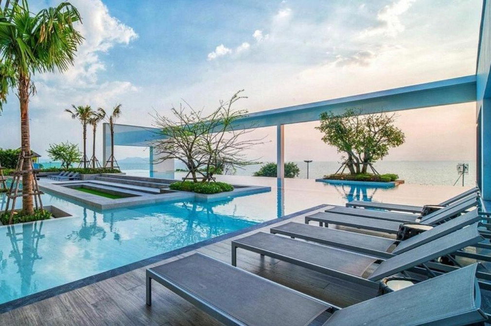 รูป Call : 063-192-8465 Aeras Beachfront Condo Jomtien Pattaya ติดหาดจอมเทียน ห้องมุม 48 ตารางเมตร 2 ห้องนอนใหญ่ วิวทะเล ตกแต่งครบ - รูปที่ 10/14