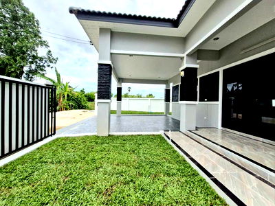 Houses for sale Bang Lamung Chonburi : House for Sale 67.6 Sqw. (270 Sqm.) ⛔️Corner⛔️