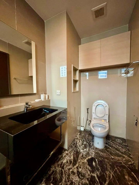 รูป ให้เช่า – Edge Sukhumvit 23 | ห้องมุม 1 ห้องนอน พร้อมอ่างอาบน้ำ | ทำเลศักยภาพย่าน CBD ใกล้ทั้ง BTS อโศก และ MRT สุขุมวิท เดินทางสะดวก - รูปที่ 20/23