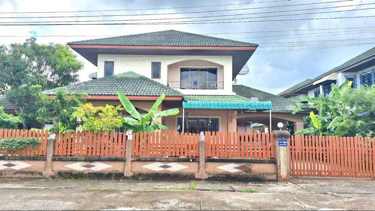 รูป ขายบ้านเดี่ยวหลังใหญ่ ใกล้เมือง ไม่เเออัด เดินทางสะดวก - รูปที่ 1/11