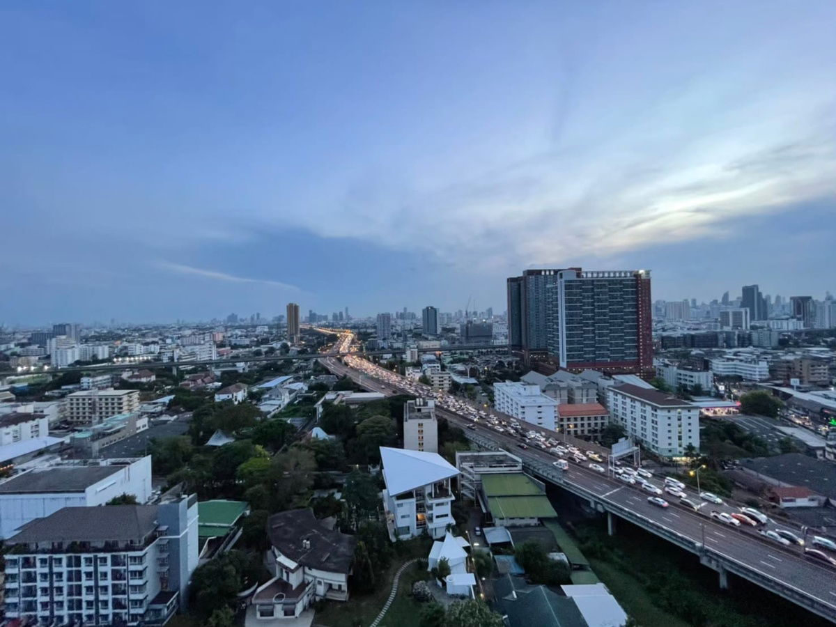 picture For rent 📍 The Base Garden Rama 9 📍 near APL Ramkhamhaeng, fully furnished and equipped with appliances - 11/11