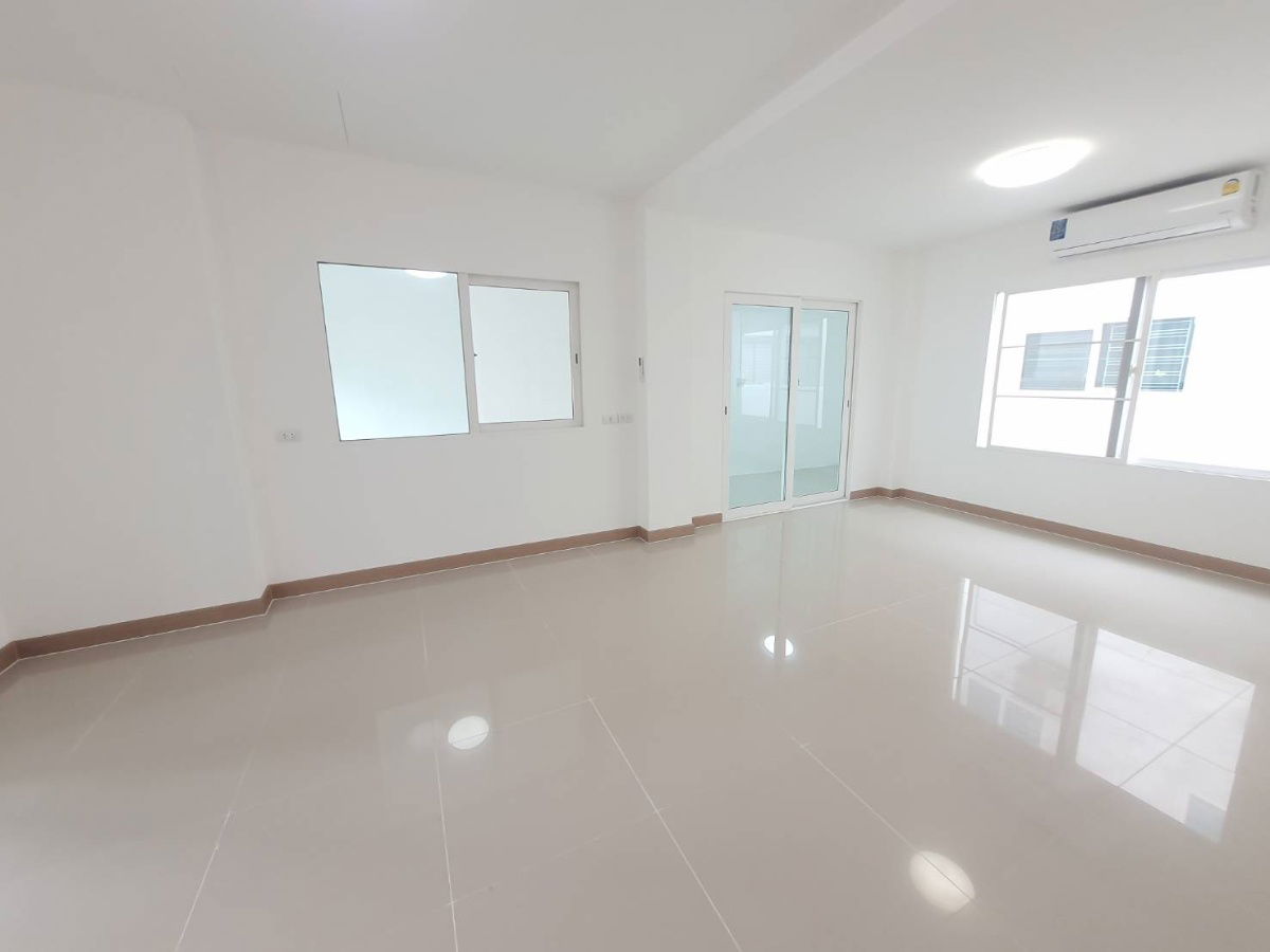 รูป ขายบ้านแฝด รีโนเวทใหม่ 37.5 ตรว. 4 ห้องนอน ศุภาลัย เบลล่า วงแหวน-ปิ่นเกล้า พระราม 5 อ.บางกรวย นนทบุรี - รูปที่ 5/9