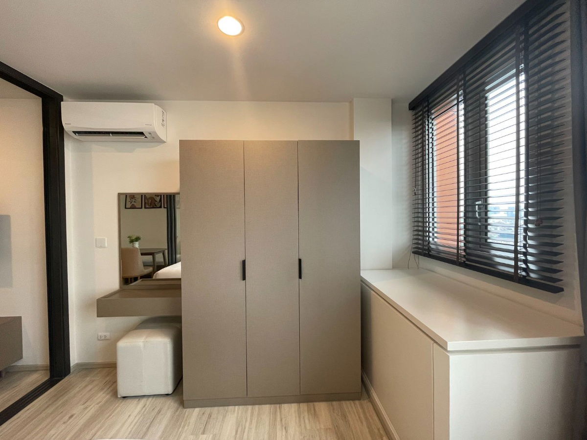 picture WS3274 🌇 Condo for rent, XT Huai Khwang - next to MRT, convenient transportation, ready to move in! Price only 18,000/month. - 4/20