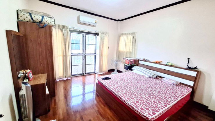 รูป ขายบ้านเดี่ยวหลังใหญ่ ใกล้เมือง ไม่เเออัด เดินทางสะดวก - รูปที่ 11/11