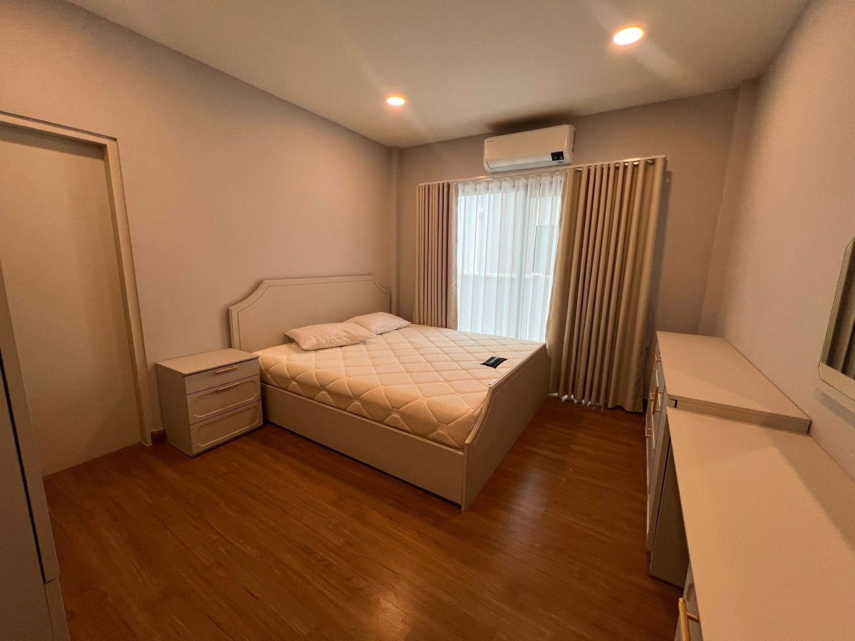 รูป 🔑 ให้เช่าบ้าน Centro Bangna ใกล้ เมกา บางนา ราคา 150,000 บาท รหัสทรัพย์: RS1759 - รูปที่ 26/30