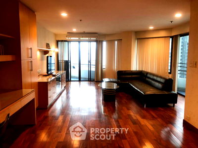 คอนโดให้เช่า : คอนโด 2-ห้องนอน ที่ มูน ทาวเวอร์ คอนโดมิเนียม ใกล้ BTS ทองหล่อ (ID 512764)