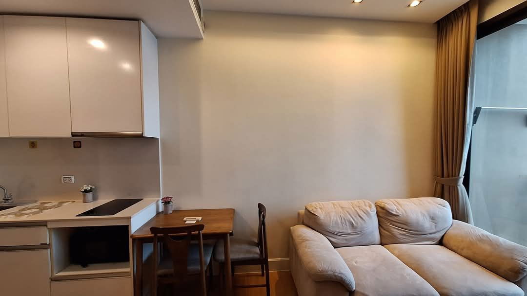 picture Available for rent! Equinox Phahol-Vibha with 1 Bedroom 31sqm. Fully furnished. Ready to move in. - 4/7