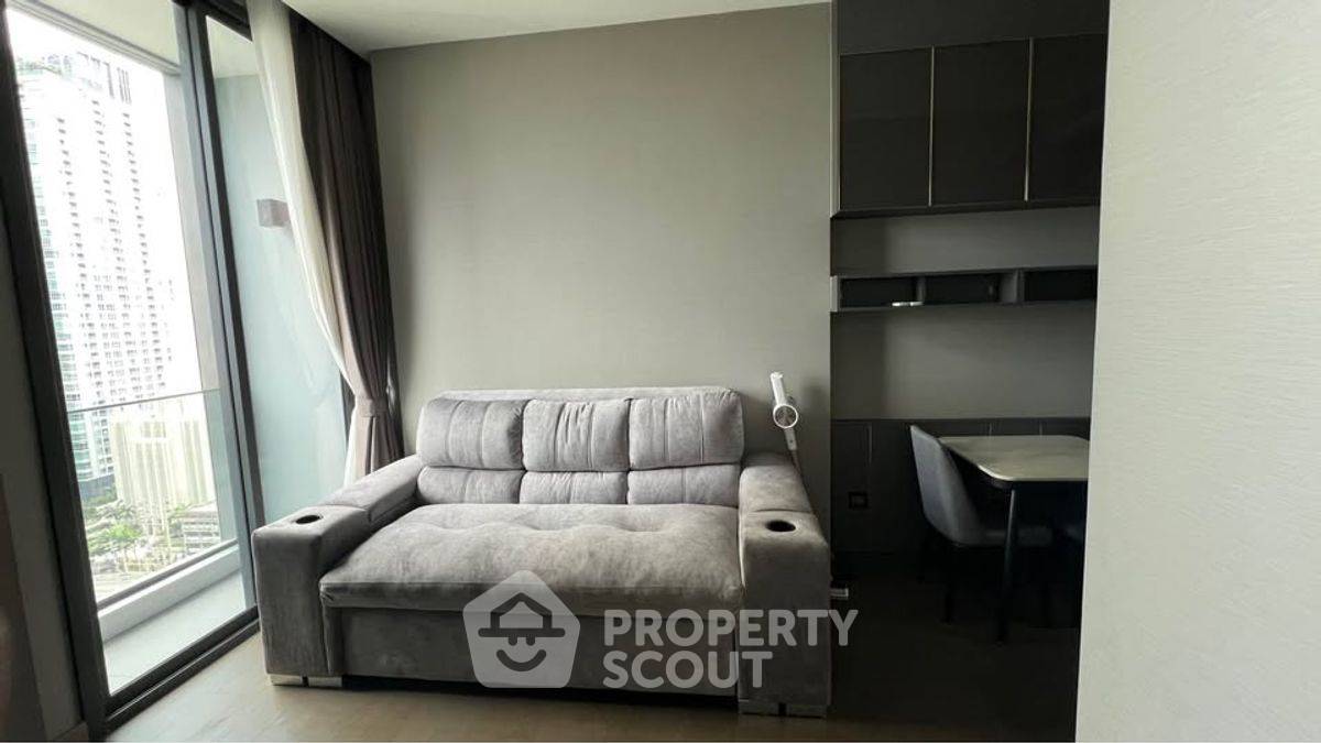 picture 1-BR Condo at The Esse At Singha Complex near MRT Phetchaburi (ID 2101679) - 1/7