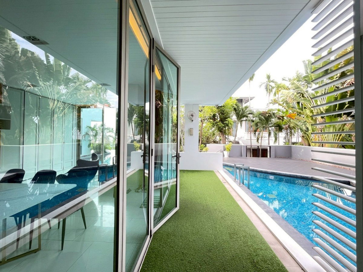 picture 2 bedroom for rent at the sanctury wongamat - 1/12