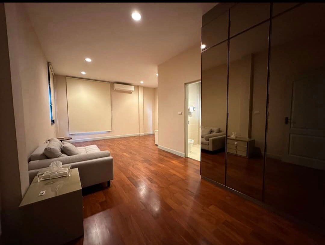 รูป ให้เช่าบ้านเดี่ยว หมู่บ้าน แกรนด์บางกอก บลูเลอวาร์ด รัชดา-รามอินทรา2 - รูปที่ 13/24