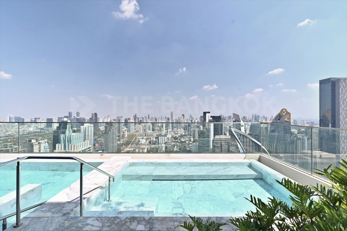 รูป 🔥Rare unit🔥 Prime location, 28 Chidlom near BTS Chidlom - รูปที่ 3/5
