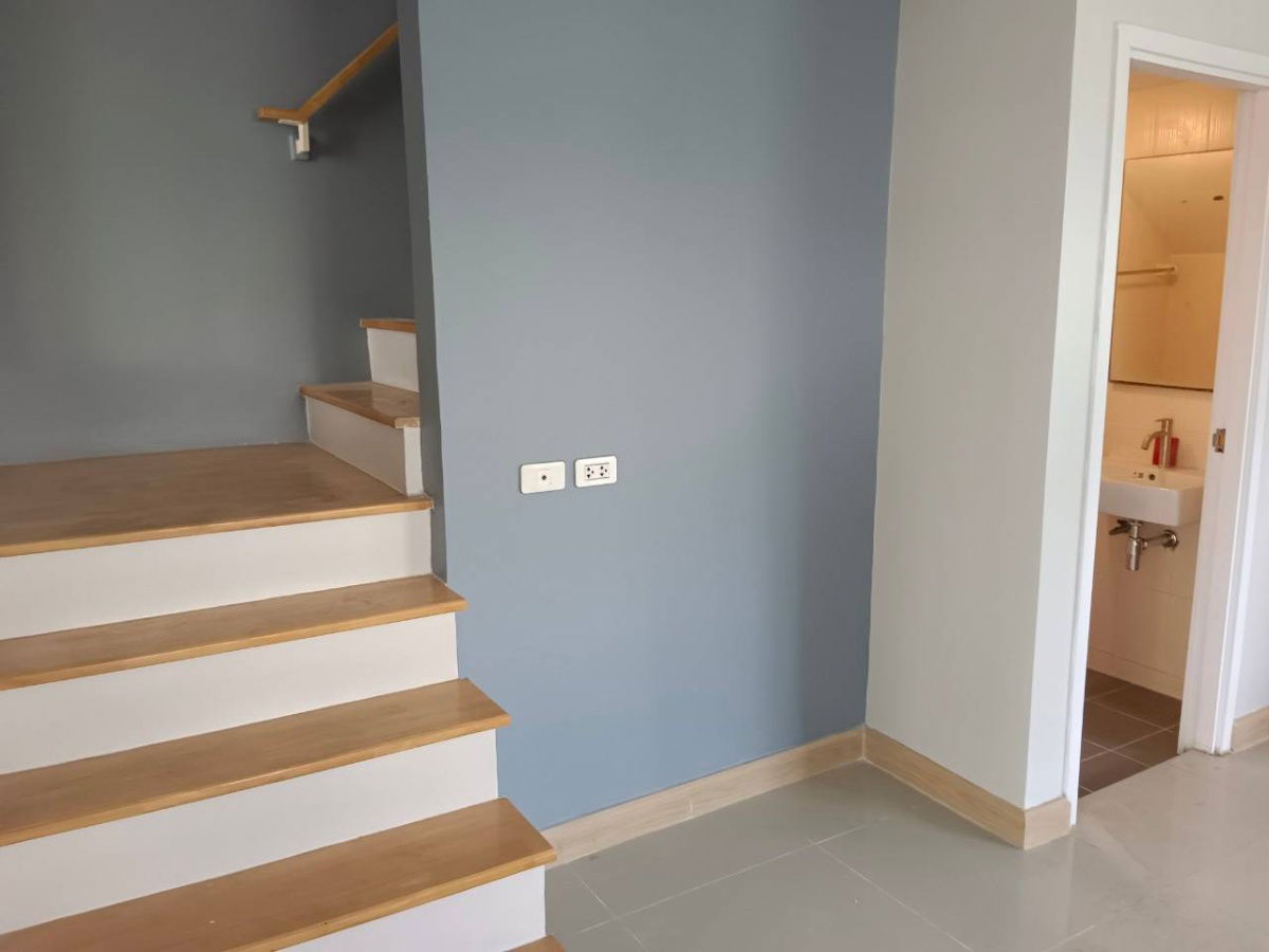 รูป ขายต่ำกว่าประเมิน หรือ เช่า Townhome Gusto สุขสวัสดิ์ 26-2 - รูปที่ 5/12