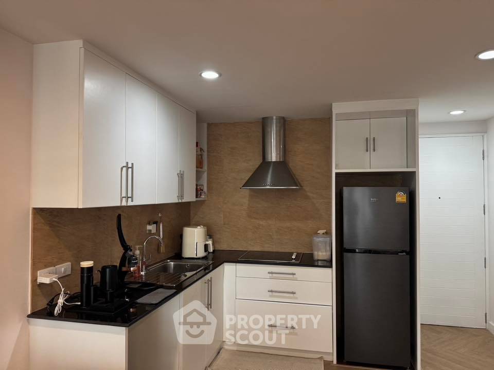 picture 2-BR Condo at Baan Siri Sathorn Suanplu Condominium close to Naradhiwas Rajanagarindra (ID 2302194) - 7/11
