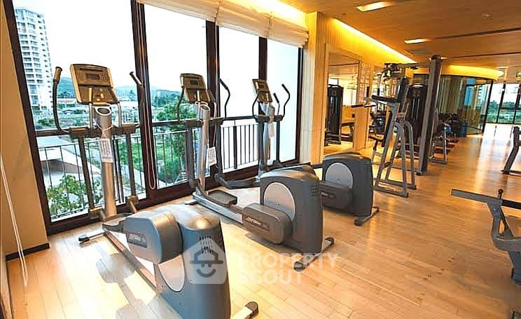 รูป คอนโด 2-ห้องนอน ที่ โบ๊ทเฮ้าส์ หัวหิน ใกล้ เดอะ เวเนเซีย (ID 1113841) - รูปที่ 10/11