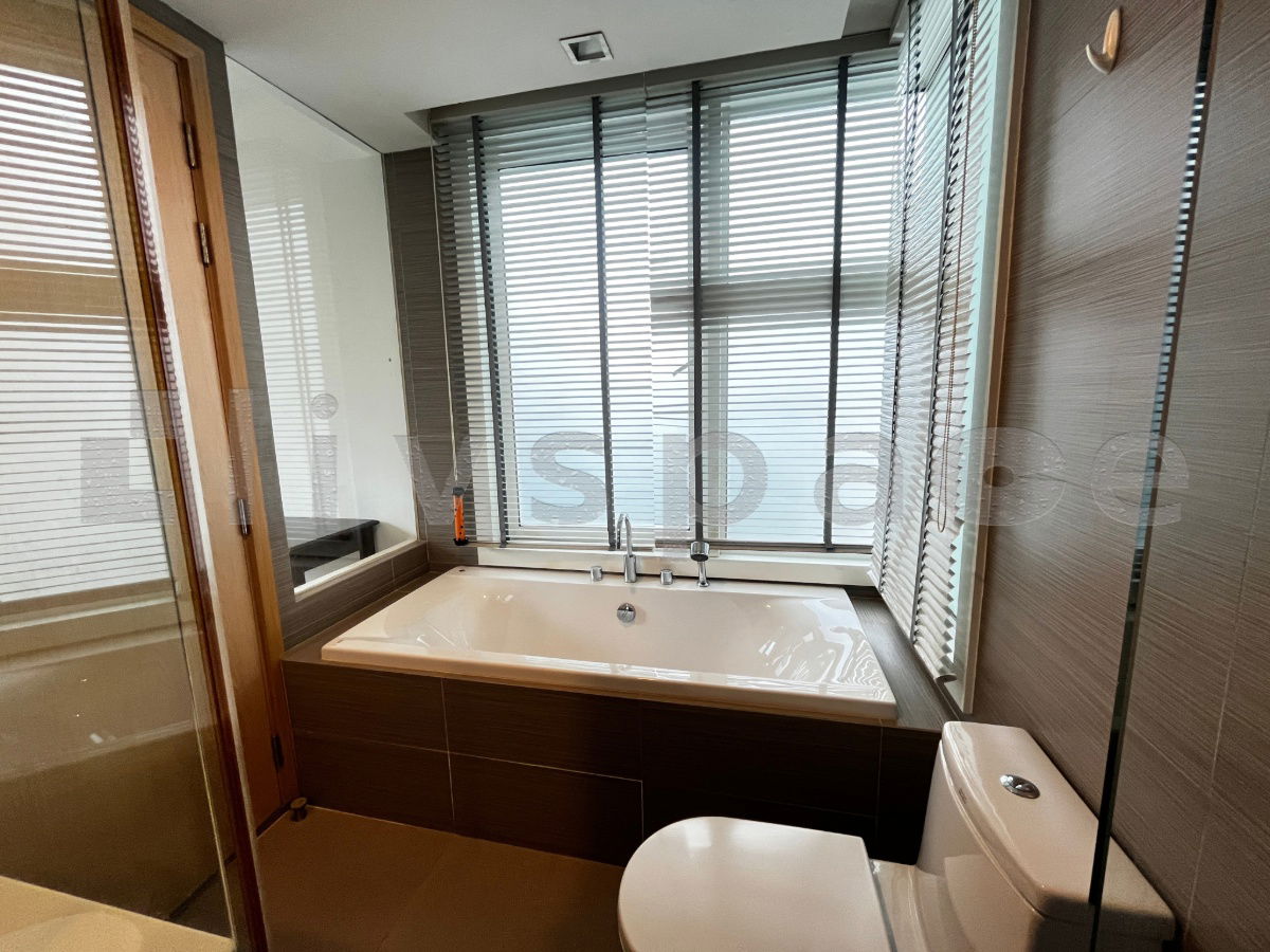 picture ▚ L250717006 ツ For Rent: Siri at Sukhumvit, Guaranteed Best Price!, Large Corner 2-Bedroom Unit in Sukhumvit Area ⭐ - 12/13