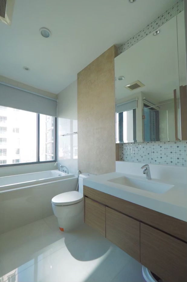 รูป Newly Renovated Room | 2B2B ห้องใหญ่ 93 ตร.ม. ห้องมุม พร้อมอ่างอาบน้ำ เฟอร์ครบพร้อมเข้าอยู่  - รูปที่ 15/18