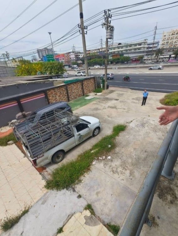 รูป เช่าตึกแถว อาคารพาณิชย์ โชว์รูม ถนนกาญจนาภิเษก - รูปที่ 6/6
