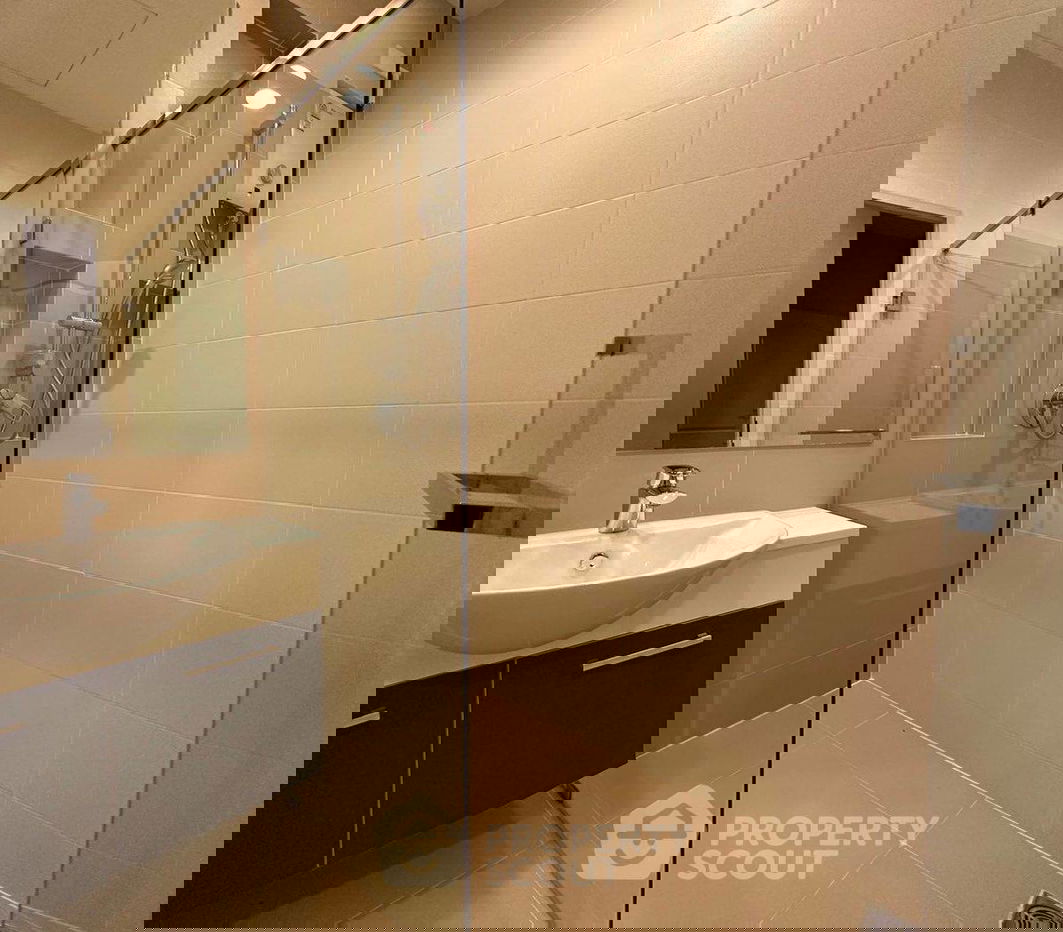 รูป บ้าน 5-ห้องนอน ใน รามอินทรา (ID 1311423) - รูปที่ 29/32