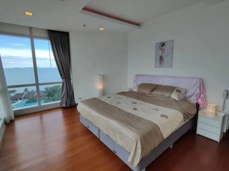 picture Luxury beachfront Condo in The Palm Wongamat Tower A, bigger type of 2bedrooms, Unobstructed Sea View, Direct access to the beach from the project - 5/10