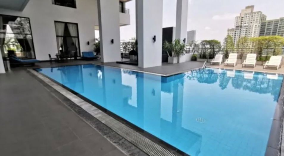 picture 📌newly renovated,Icon III Spacious Units with Privacy near BTS Thong Lo - 1/2