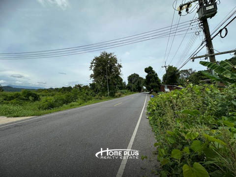 รูป ที่ดินติดถนนนครนายก-เขาทุเรียน อำเภอเมือง นครนายก เนื้อที่ 440 ตารางวา - รูปที่ 3/11