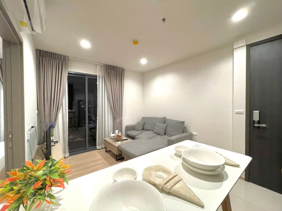 picture For rent 📍 The Base Garden Rama 9 📍 near APL Ramkhamhaeng, fully furnished and equipped with appliances - 8/11