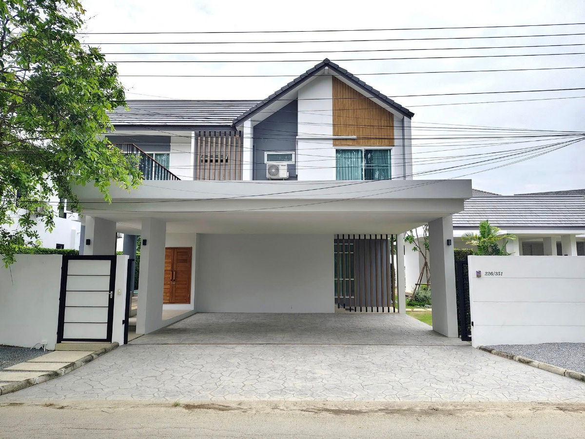 picture 🏡 Luxury Pool Villa for Sale  – Wang Tan Village 6, Hang Dong, Chiang Mai - 1/34