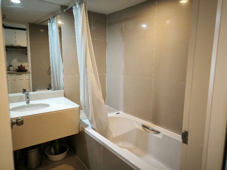 รูป The Trendy Condominium (เดอะ เทรนดี้ คอนโดมิเนียม)

ขนาด 36 ตร ม



studio 1 ห้องน้ำ 


เครื่องซักผ้า เครื่องอบผ้า ใกล้ลิฟท์ - รูปที่ 10/28