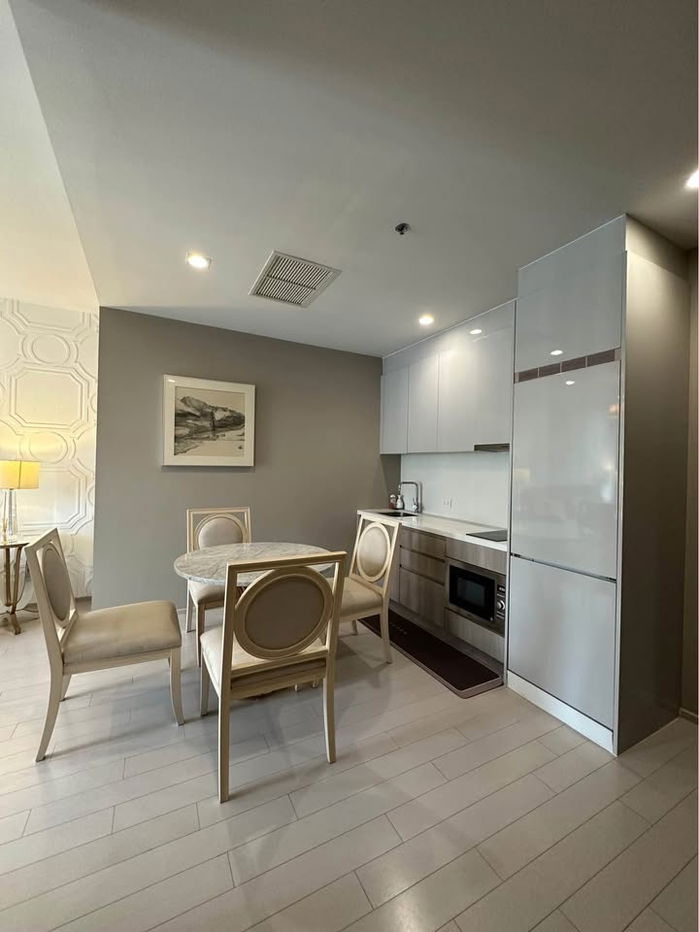 picture Condo for rent Noble Ploenchit, 1 bedroom - 4/10