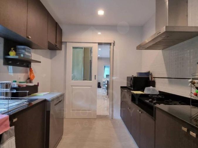 ให้เช่าบ้านเดี่ยว 4 ห้องนอน 291 ตร.ว. นันทวัน รามอินทรา - พหลโยธิน 50