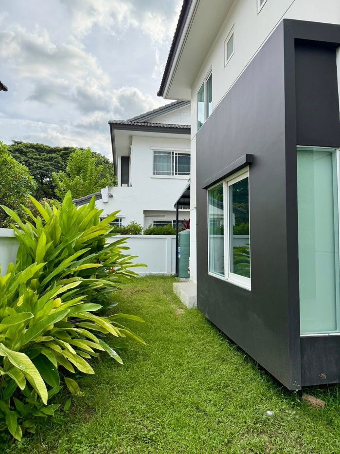 รูป 🏡 ให้เช่าบ้านใหม่ 2 ชั้น ในโครงการคุณภาพ เดินทางสะดวก ติดถนนวงแหวนรอบ 2 พร้อมเฟอร์นิเจอร์ใหม่ครบชุด ทำเลดี เดินทางสะดวก ใกล้รวมโชค โรงเรียนนานาชาติ - รูปที่ 2/8